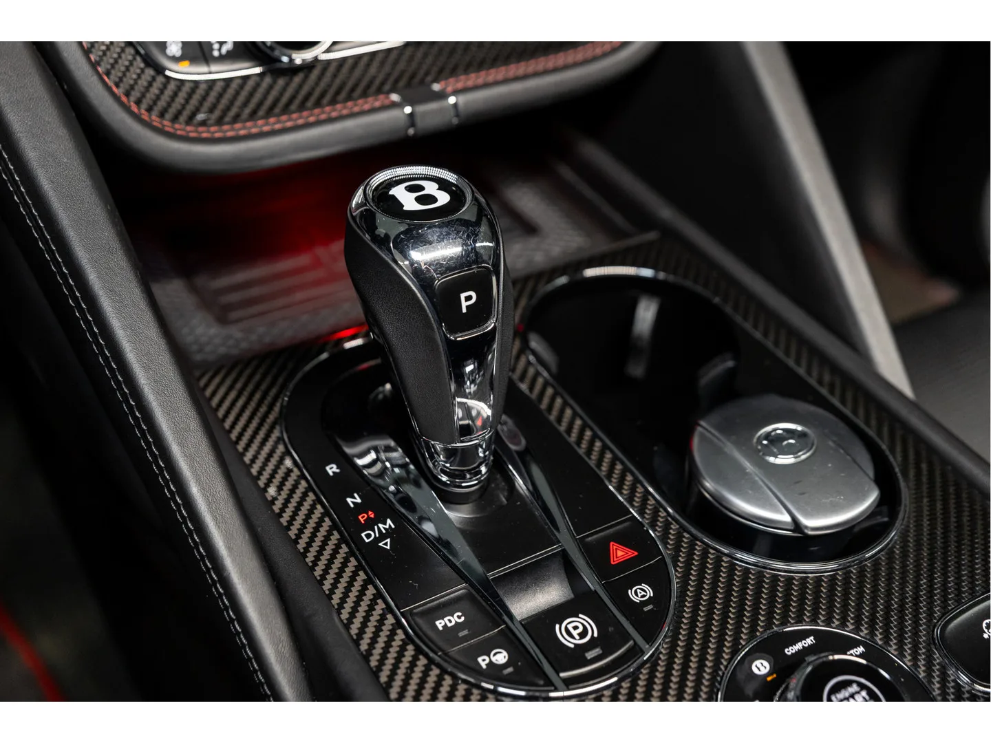 2022 Bentley Bentayga V8, 28/30