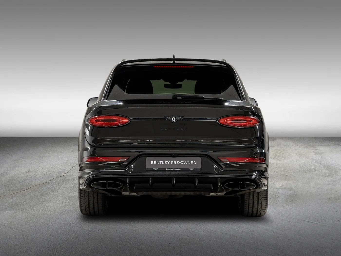 2022 Bentley Bentayga S V8 offered by an official Bentley dealer in Leusden, Netherlands, photo 5 of 15