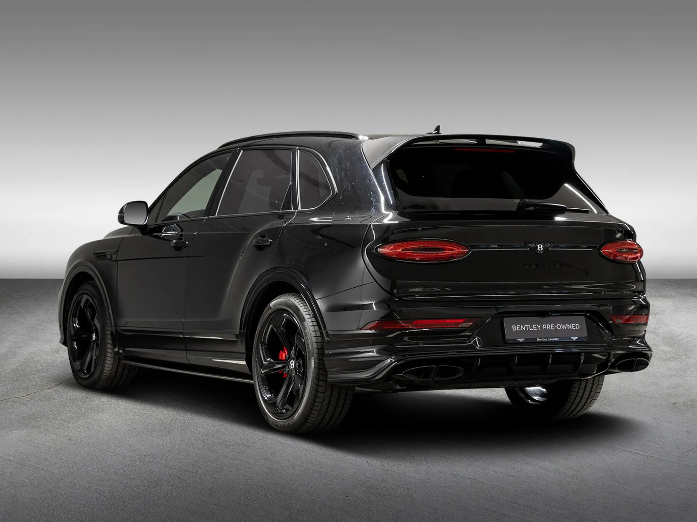 2022 Bentley Bentayga S V8 offered by an official Bentley dealer in Leusden, Netherlands, photo 6 of 15