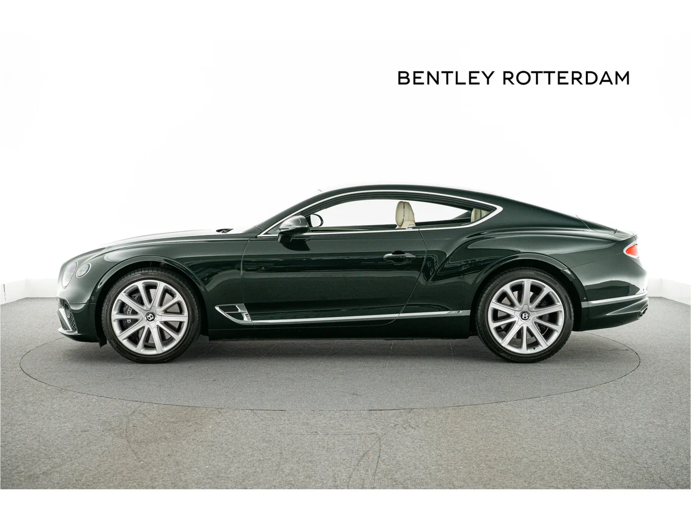 2022 Bentley Continental GT V8 angeboten von einem offiziellen Bentley-Vertragshändler in Rotterdam, Niederlande, Foto 2 von 15