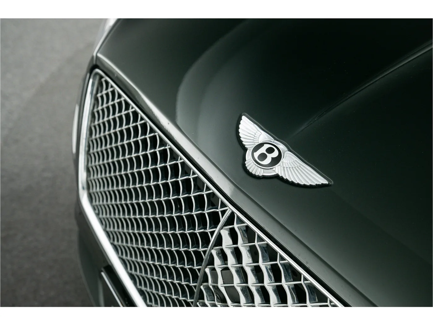 2022 Bentley Continental GT V8 angeboten von einem offiziellen Bentley-Vertragshändler in Rotterdam, Niederlande, Foto 15 von 15