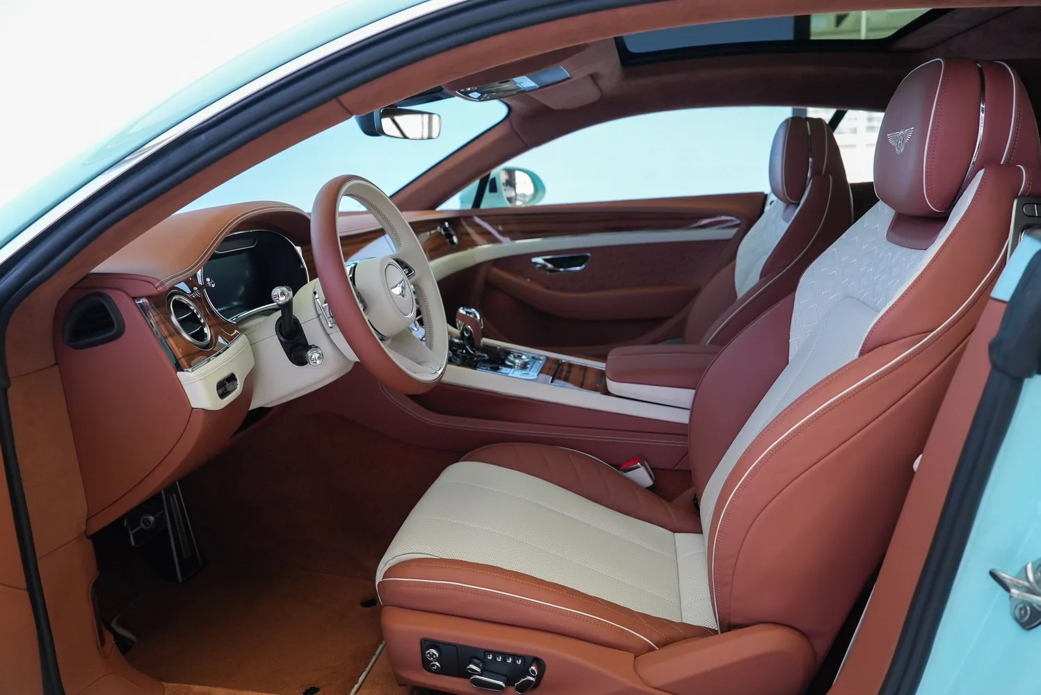 2022 Bentley Continental GT V8, 8/15
