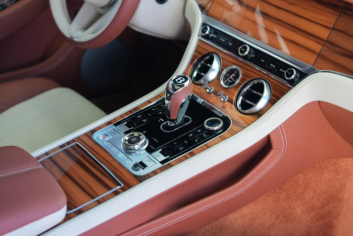 2022 Bentley Continental GT V8, 11/15