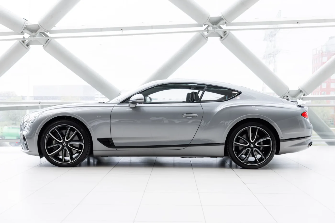 2022 Bentley Continental GT V8 proposée par un concessionnaire agréé McLaren et Morgan à Utrecht, Pays-Bas, photo 6 sur 25