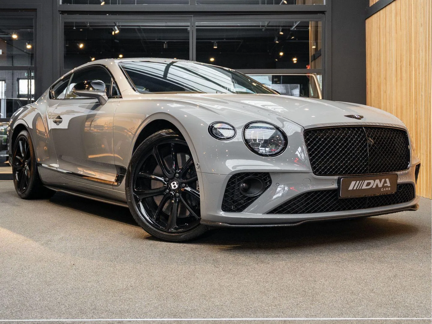 2022 Bentley Continental GT V8 S offered by a specialist dealer in Naarden, Netherlands, main photo