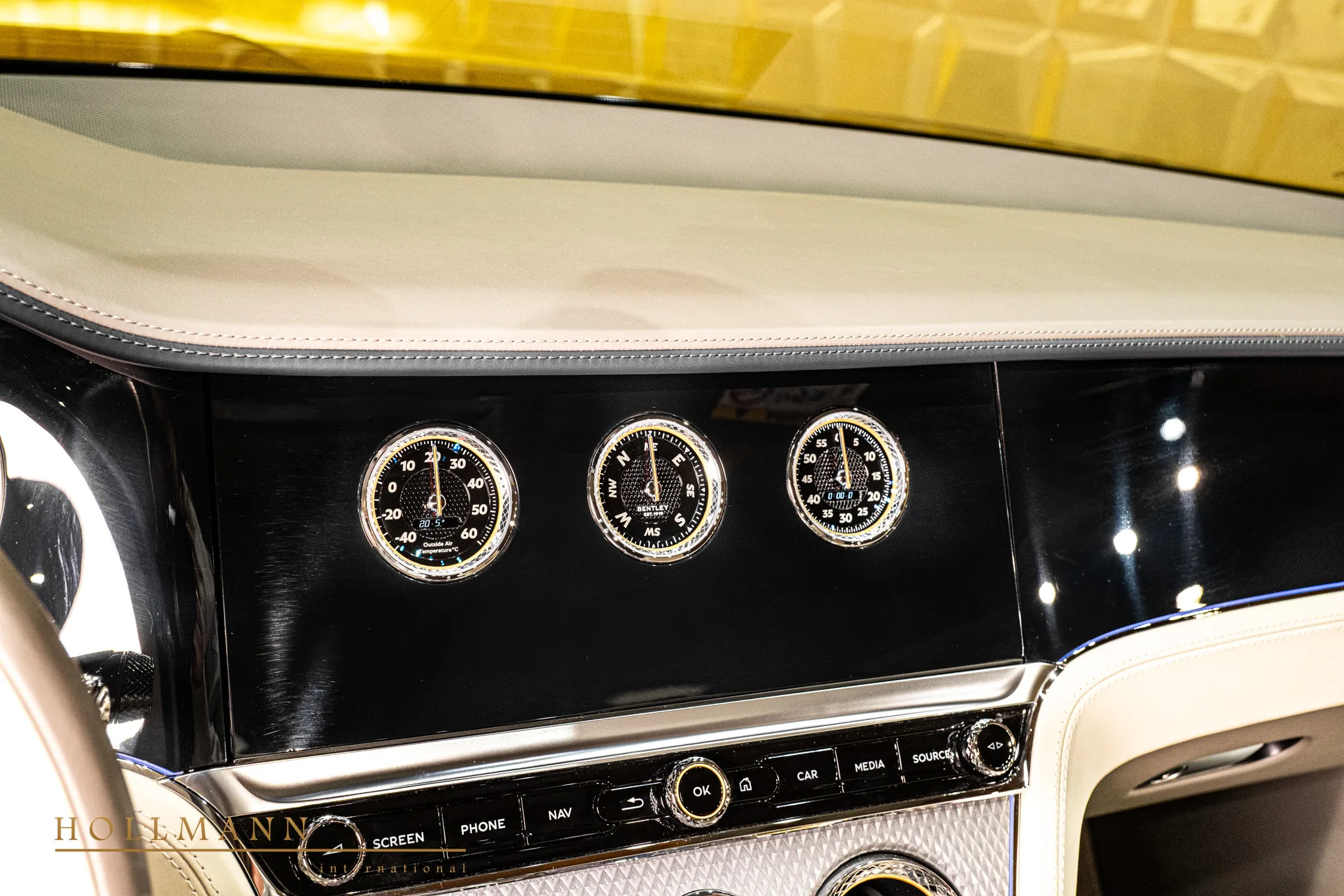 2022 Bentley Continental GTC Mulliner, 23/30