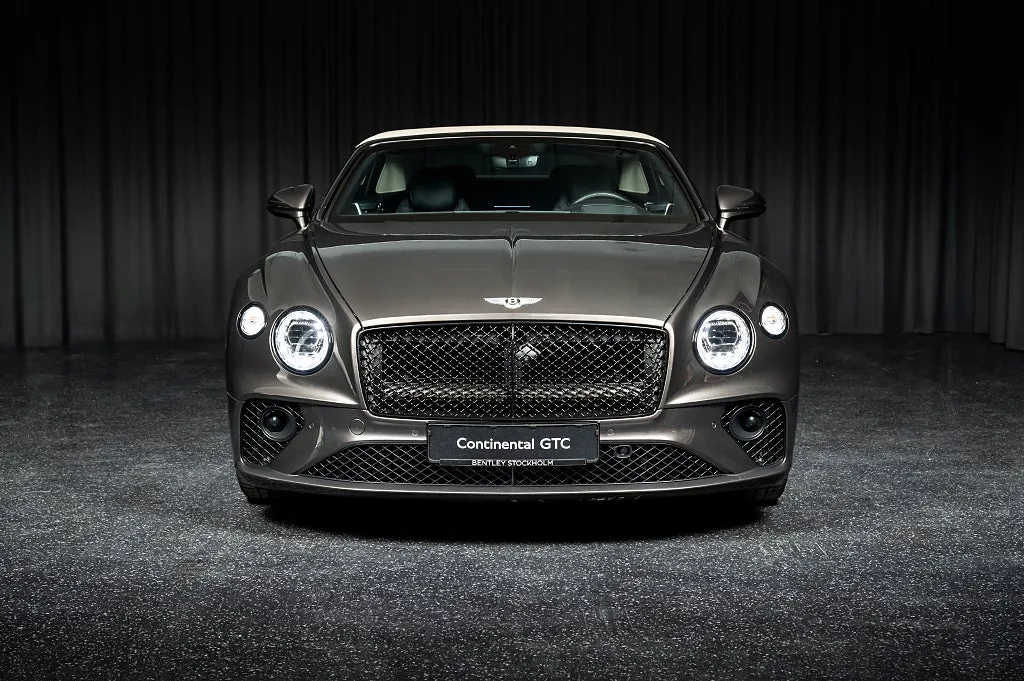 2022 Bentley Continental GTC, 3/30