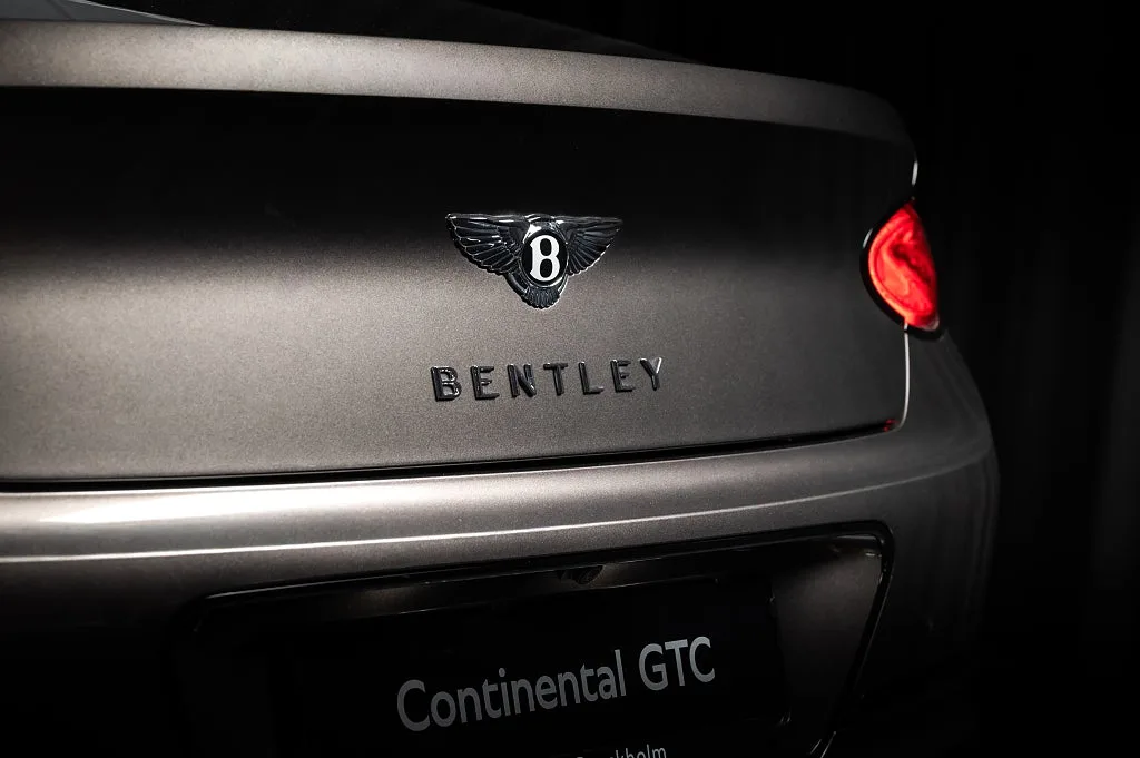 2022 Bentley Continental GTC, 18/30