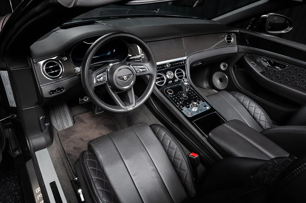 2022 Bentley Continental GTC, 19/30