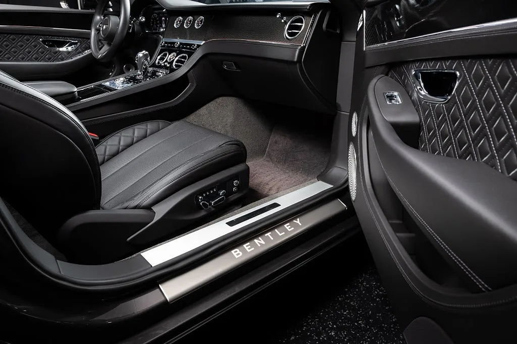 2022 Bentley Continental GTC, 25/30