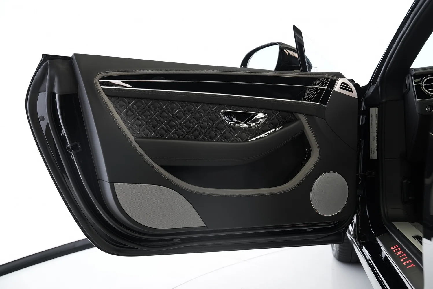2022 Bentley Continental GTC Speed Black Edition, 7/16