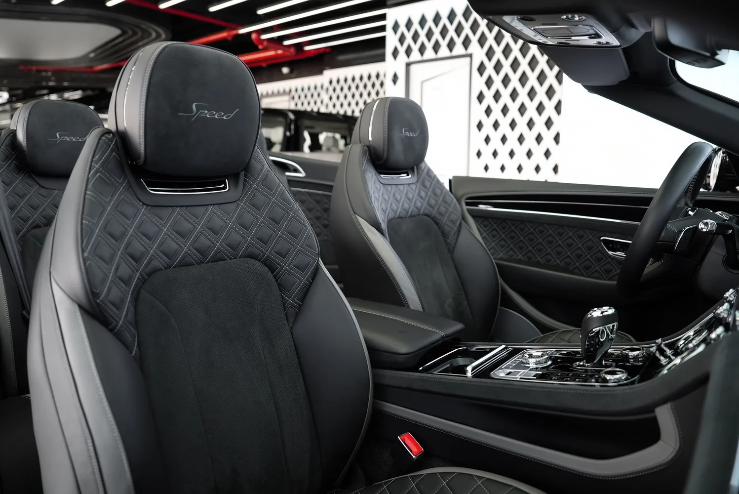 2022 Bentley Continental GTC Speed Black Edition, 15/16