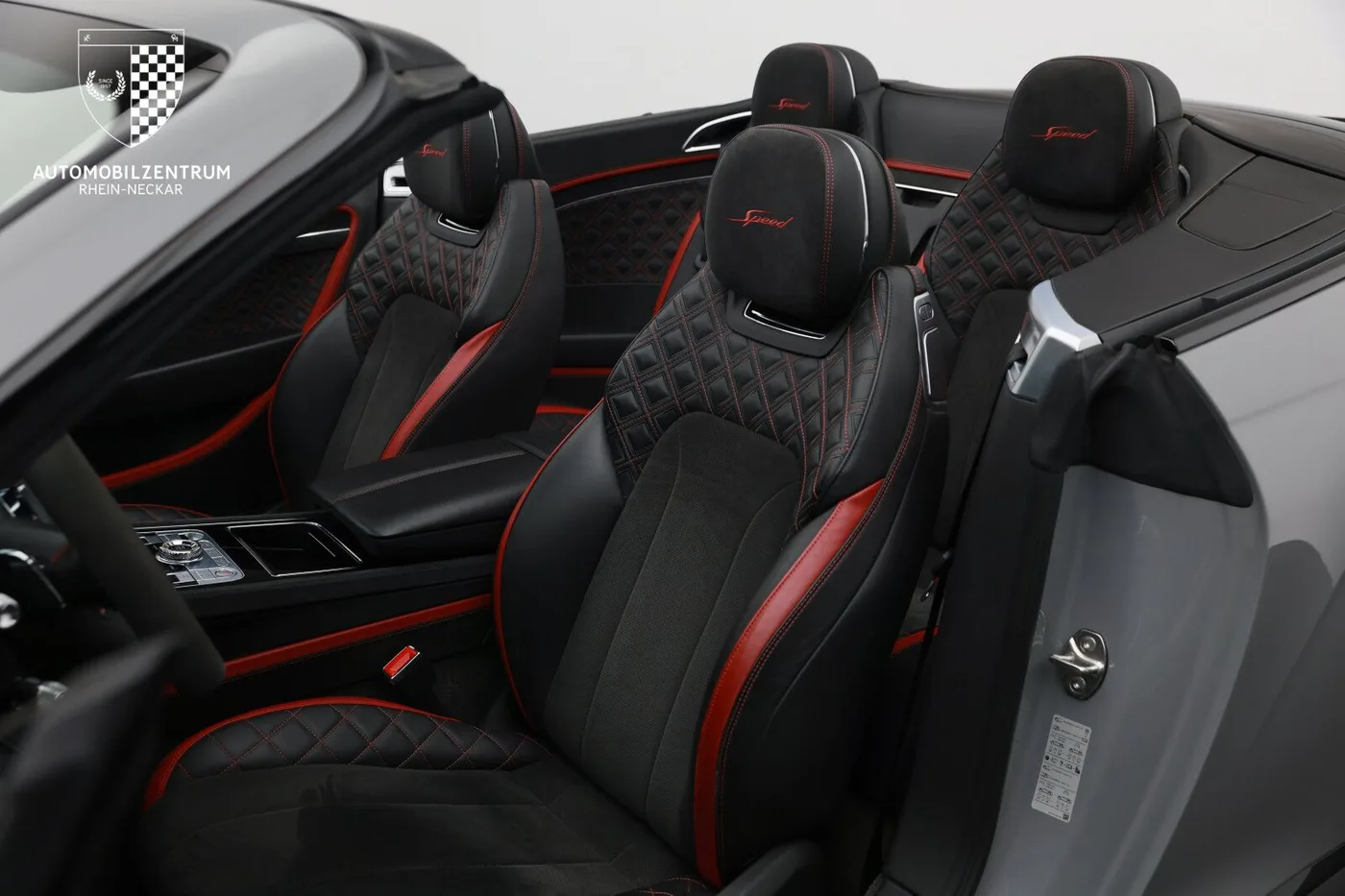 2022 Bentley Continental GTC Speed offered by a supercar dealer in Viernheim, Germany, photo 18 of 25