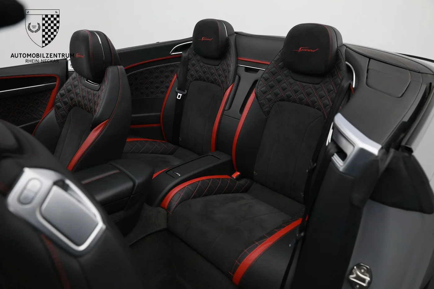 2022 Bentley Continental GTC Speed offered by a supercar dealer in Viernheim, Germany, photo 19 of 25