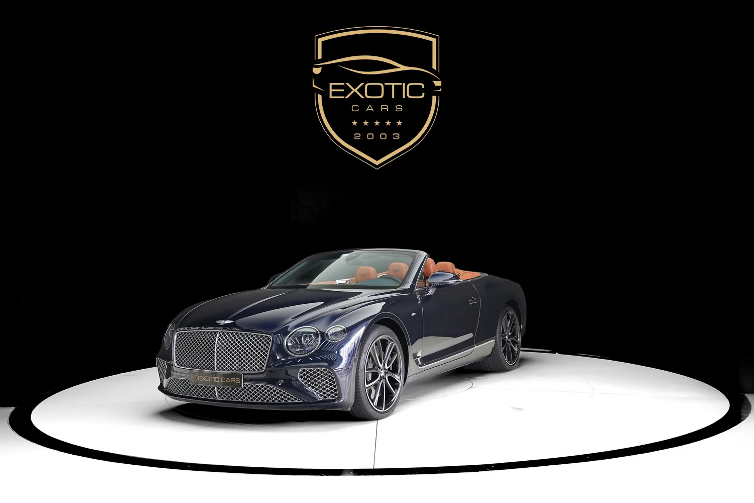 2022 Bentley Continental GTC V8 angeboten von einem Fachhändler in Dubai, Vereinigte Arabische Emirate, Hauptfoto