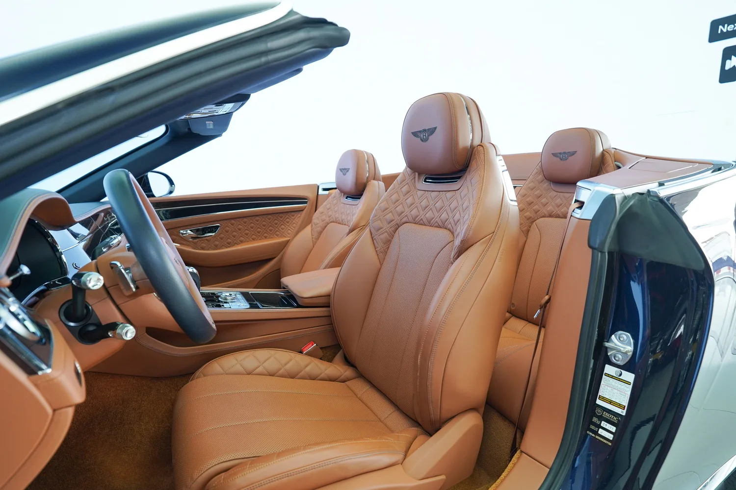 2022 Bentley Continental GTC V8, 11/12