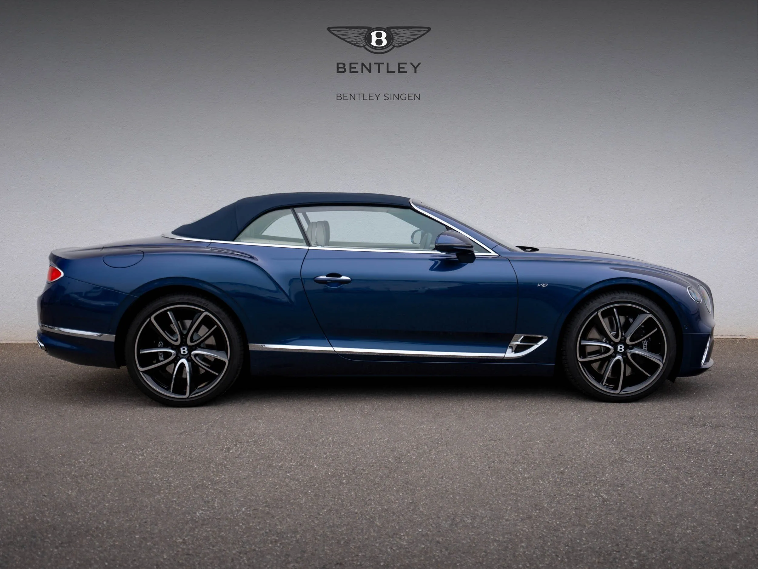 2022 Bentley Continental GTC V8, 11/30