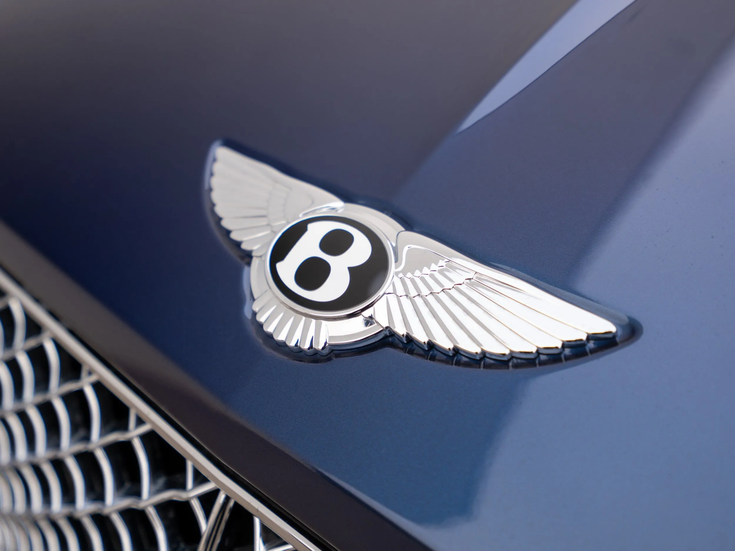 2022 Bentley Continental GTC V8, 29/30