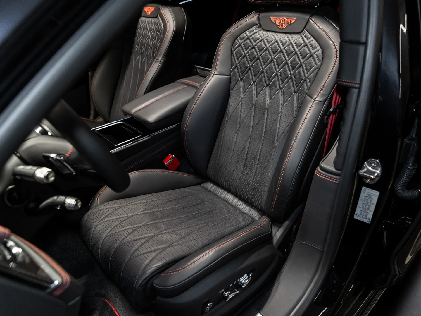 2022 Bentley Flying Spur Azure V8, 14/30