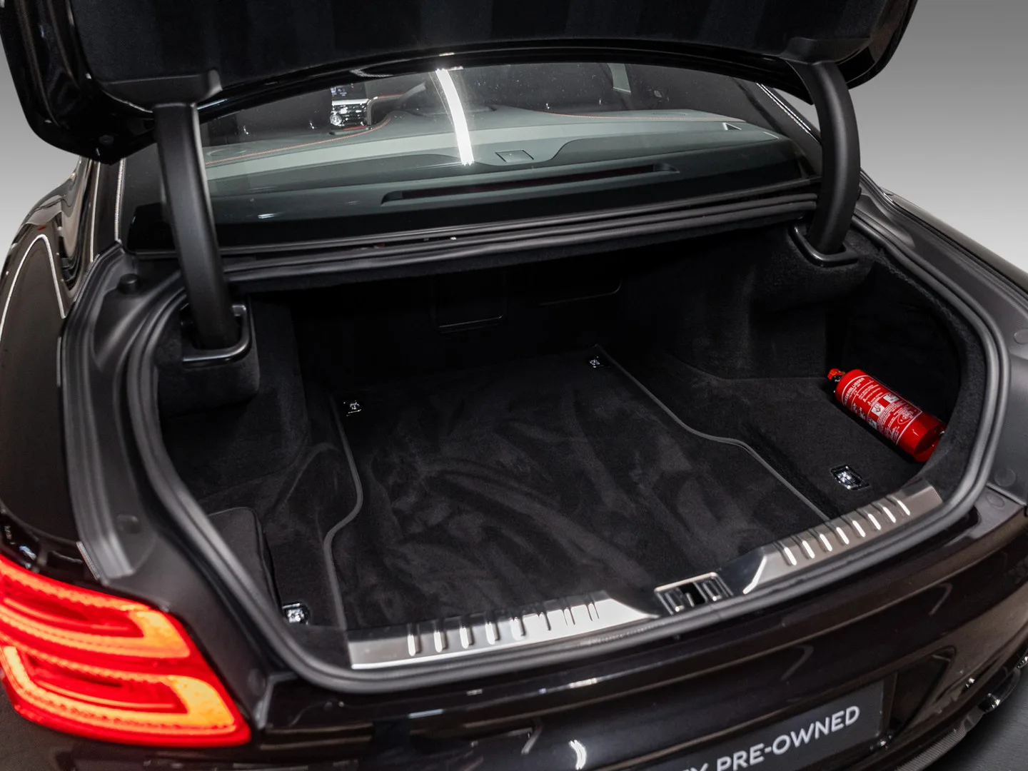 2022 Bentley Flying Spur Azure V8, 17/30