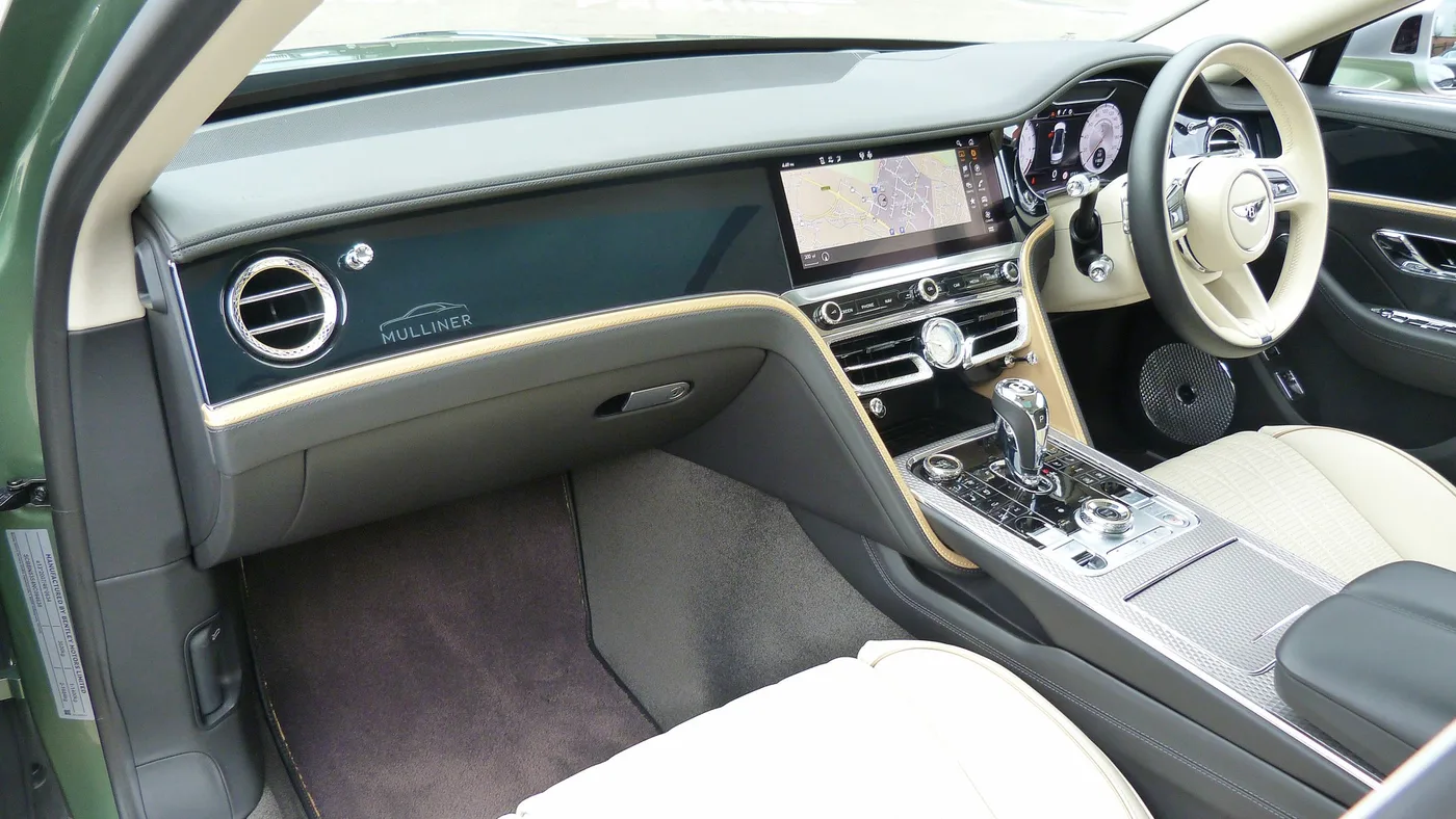 2022 Bentley Flying Spur Mulliner Hybrid offered by a franchised dealer group in Cheltenham, United Kingdom, photo 3 of 25