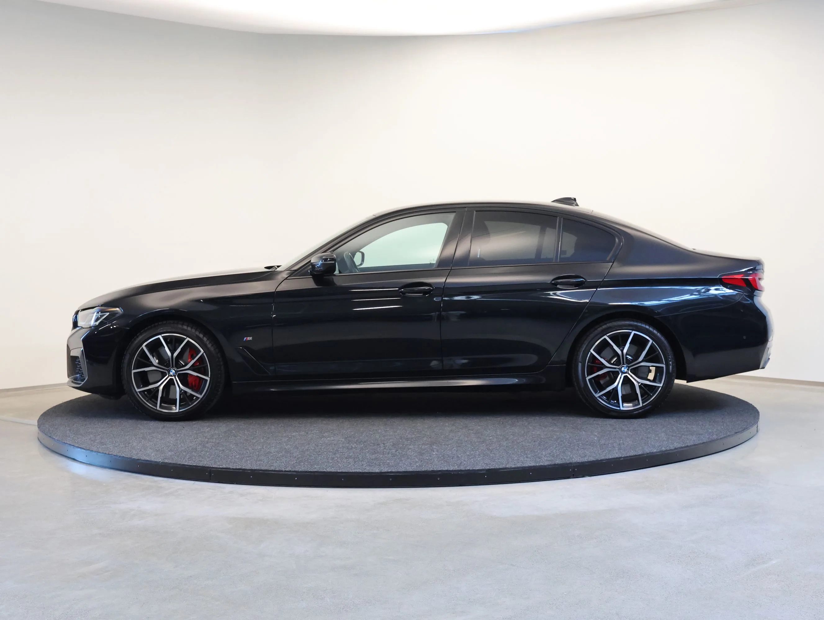 2022 BMW 530d xDrive, M Sport, 5/23