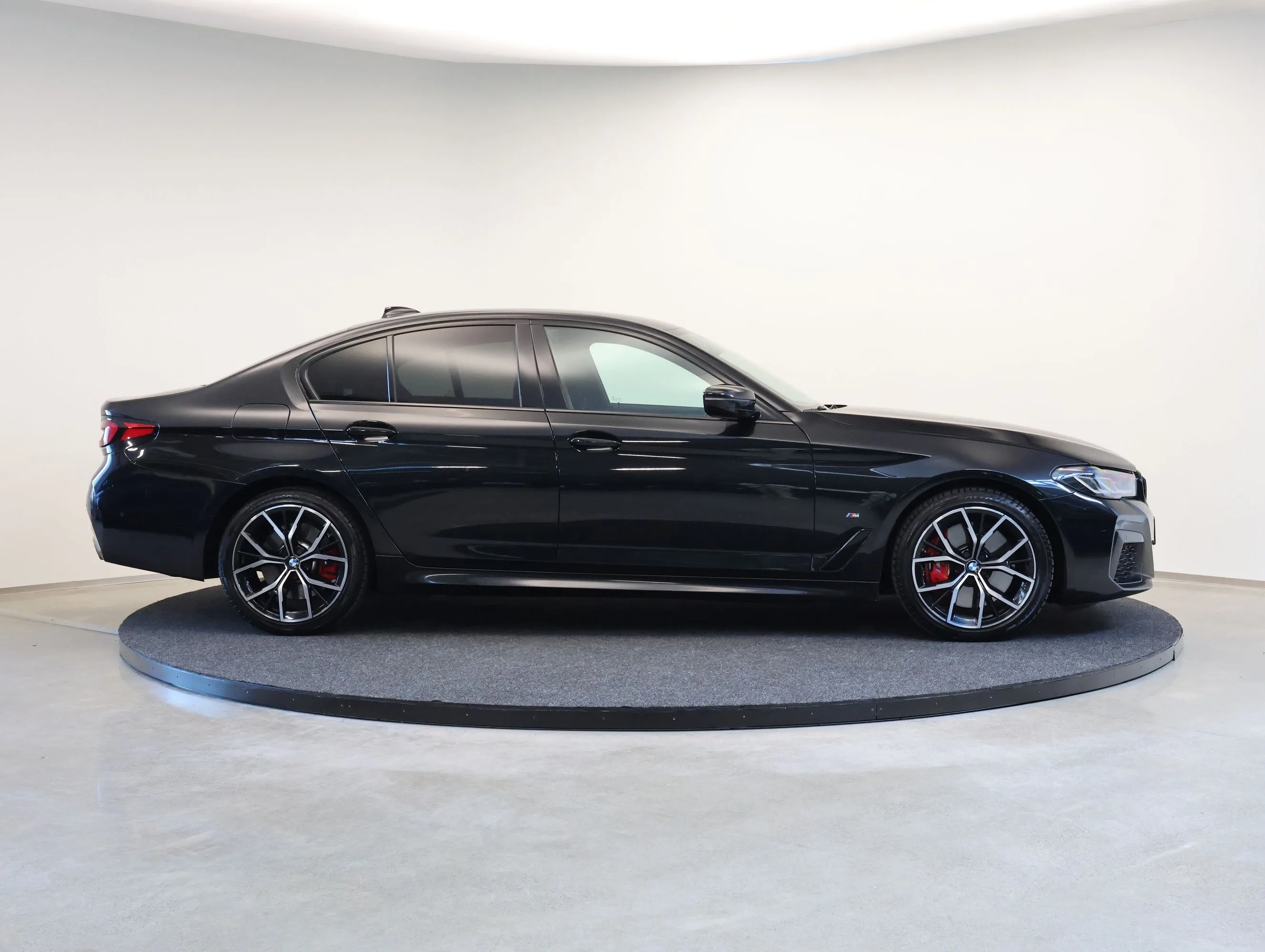 2022 BMW 530d xDrive, M Sport, 6/23