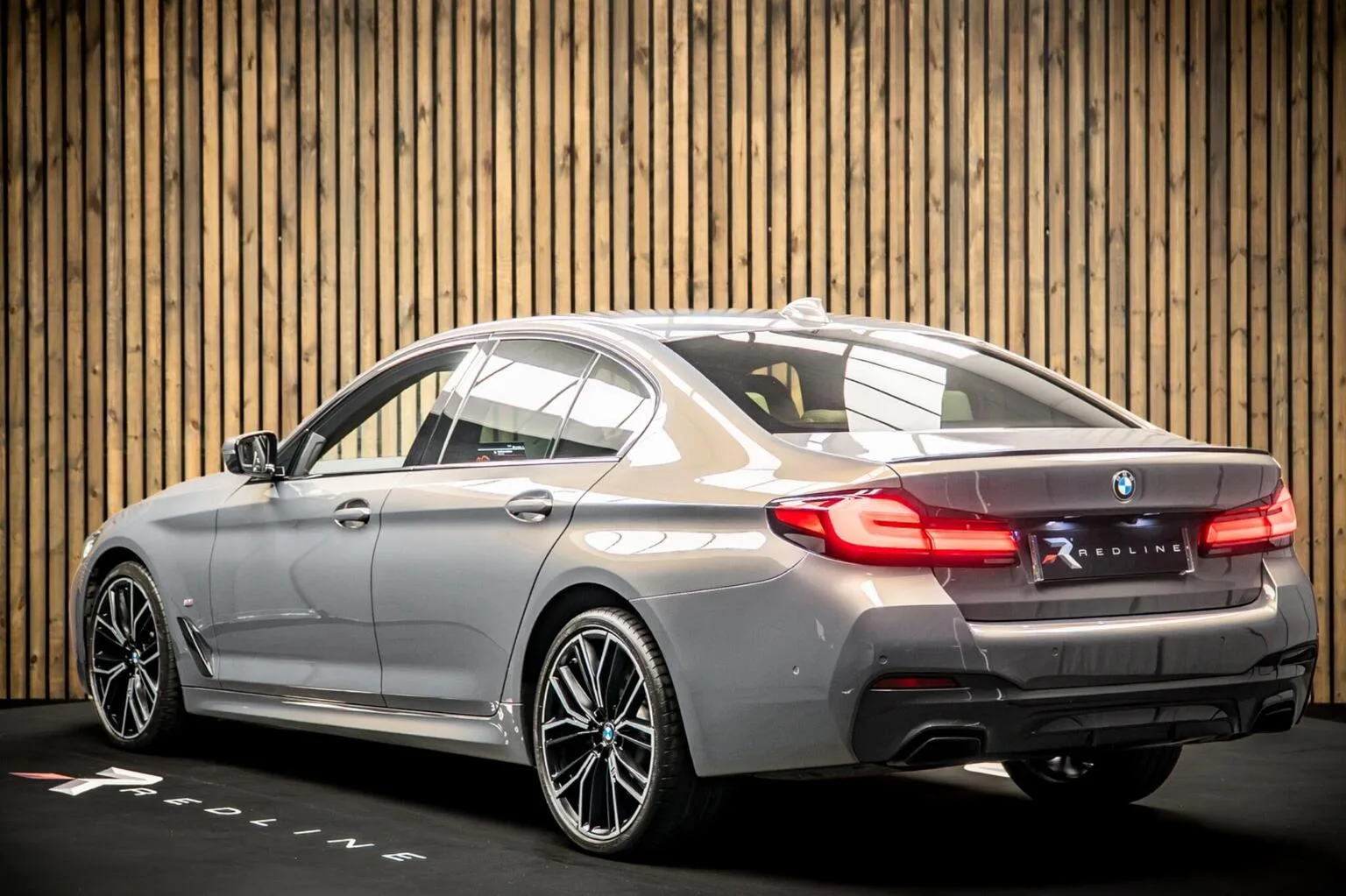 2022 BMW 530d xDrive M Sport, 3/30