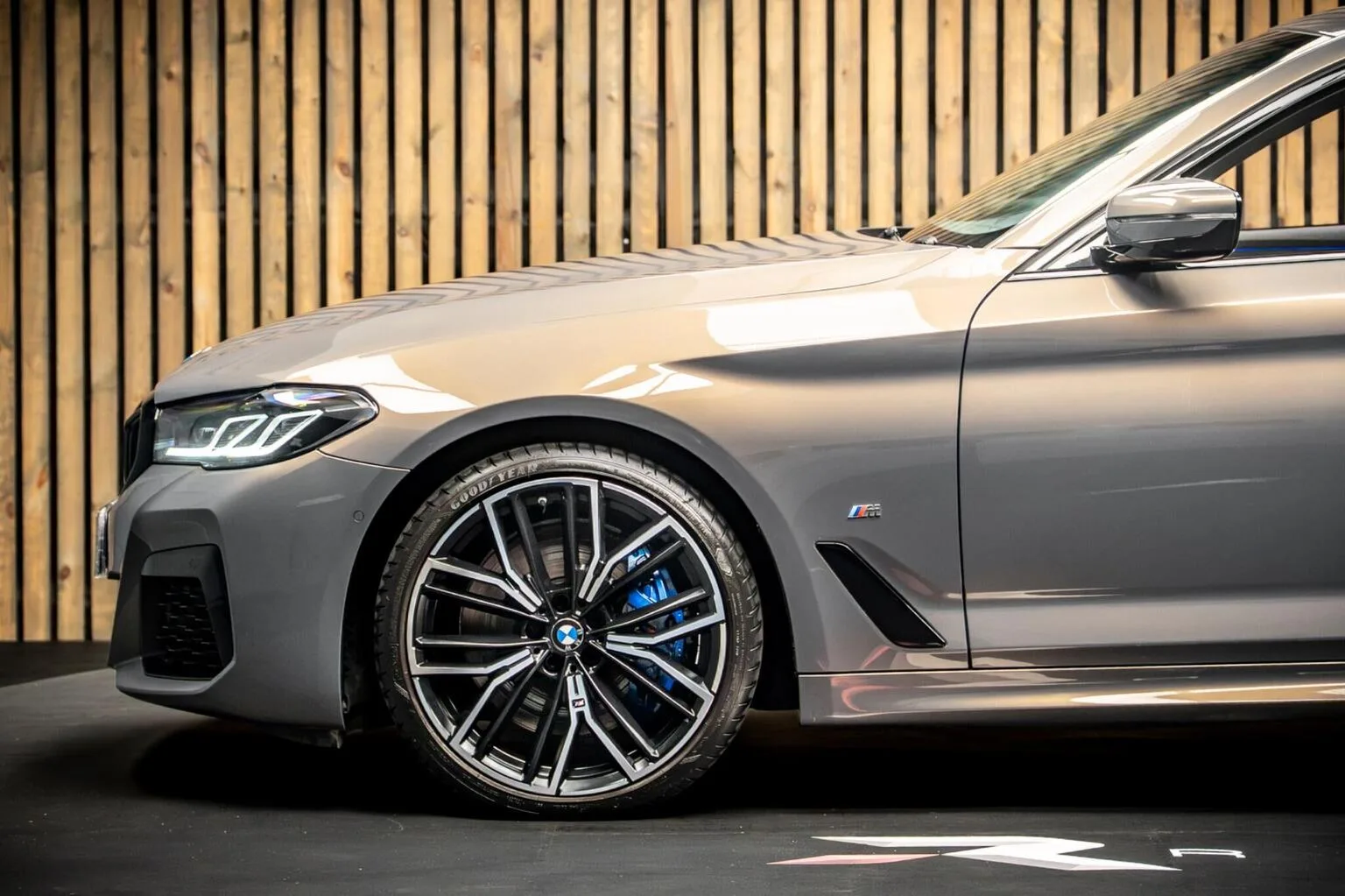 2022 BMW 530d xDrive M Sport, 8/30