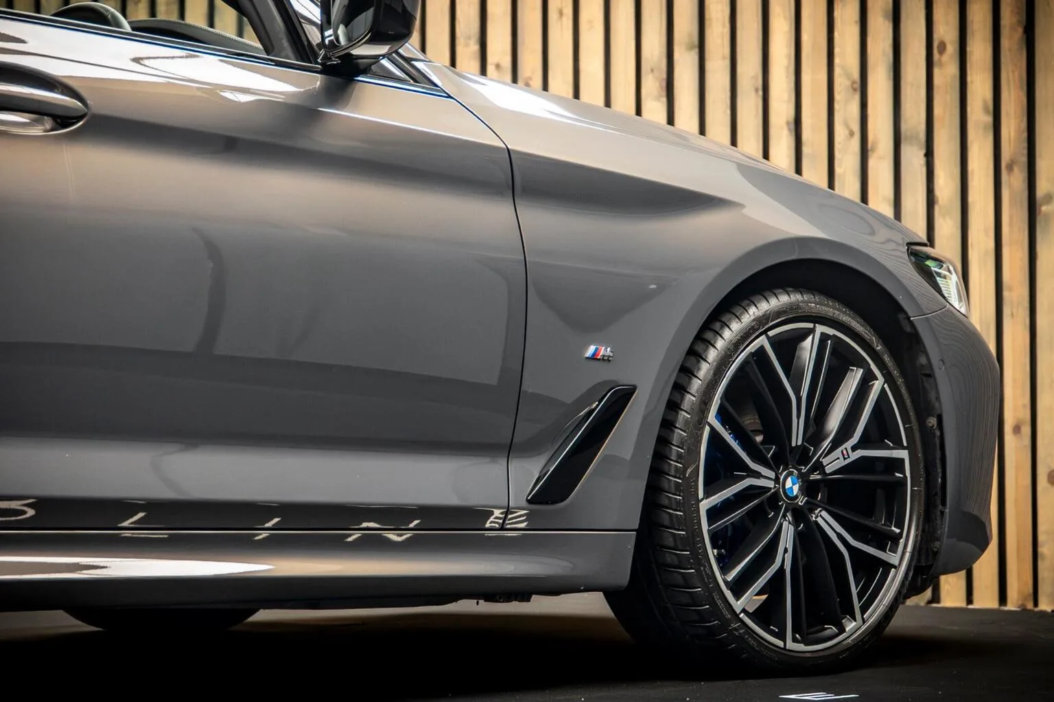 2022 BMW 530d xDrive M Sport, 13/30