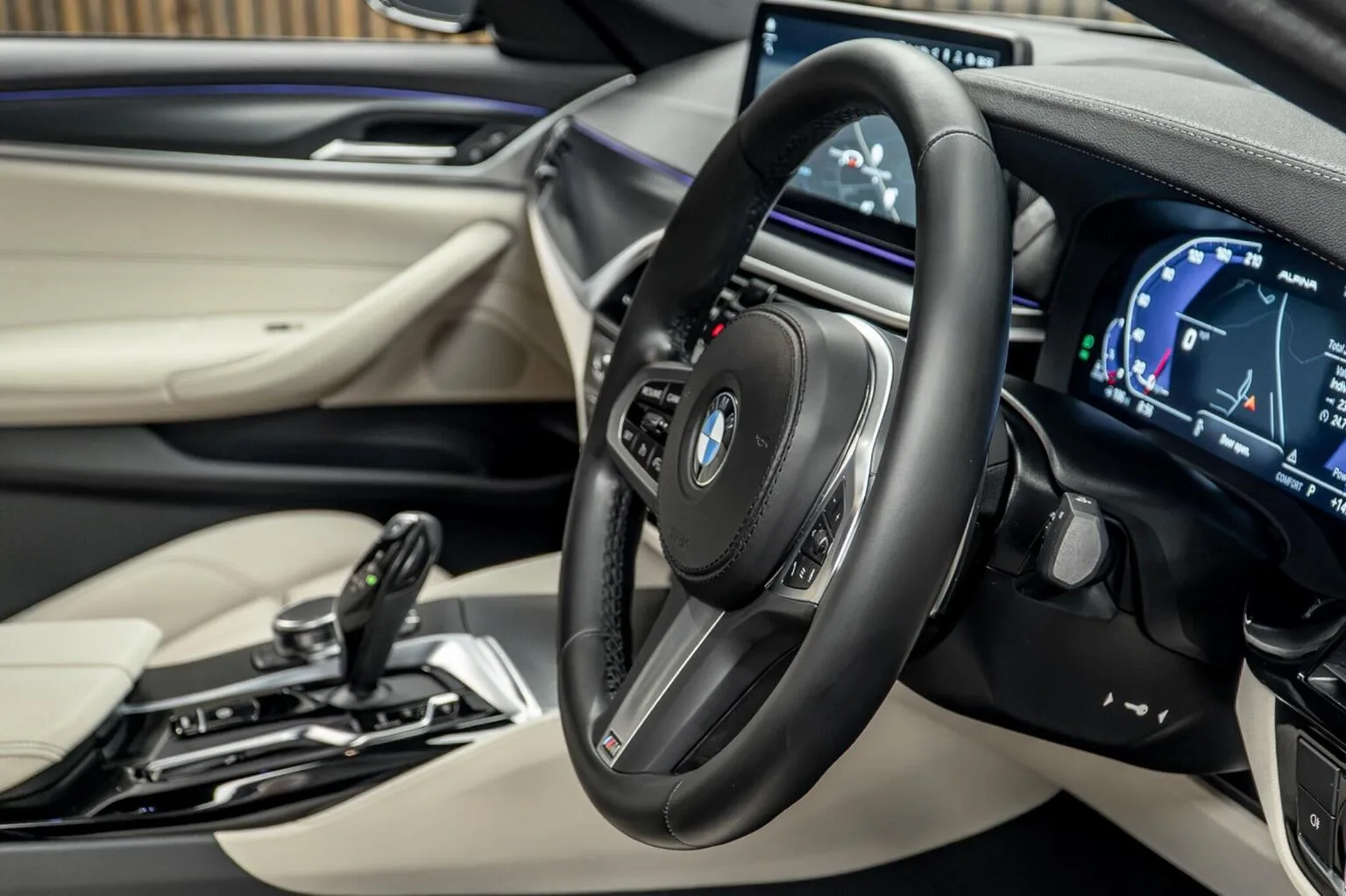 2022 BMW 530d xDrive M Sport, 26/30
