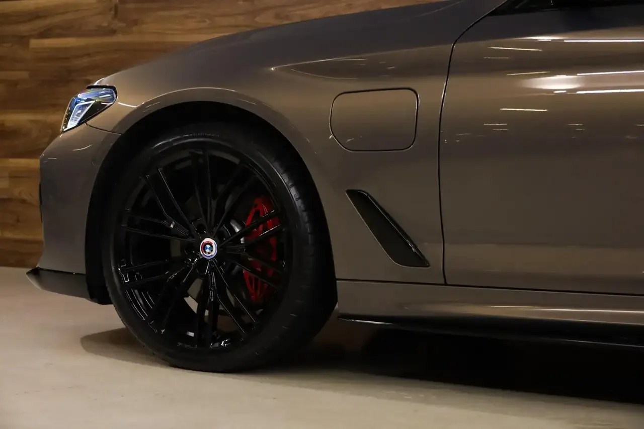 2022 BMW 530e M Sport, 23/30