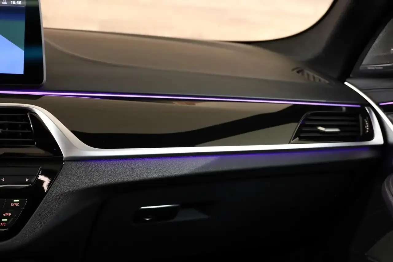 2022 BMW 530e M Sport, 27/30