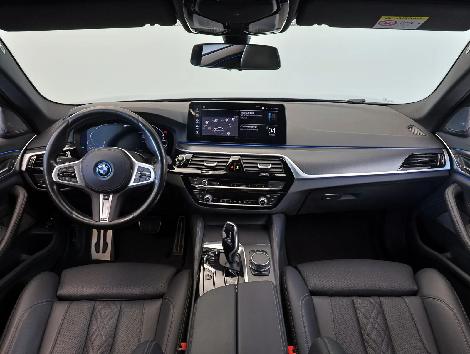 2022 BMW 530e xDrive Touring, M Sport, 17/28