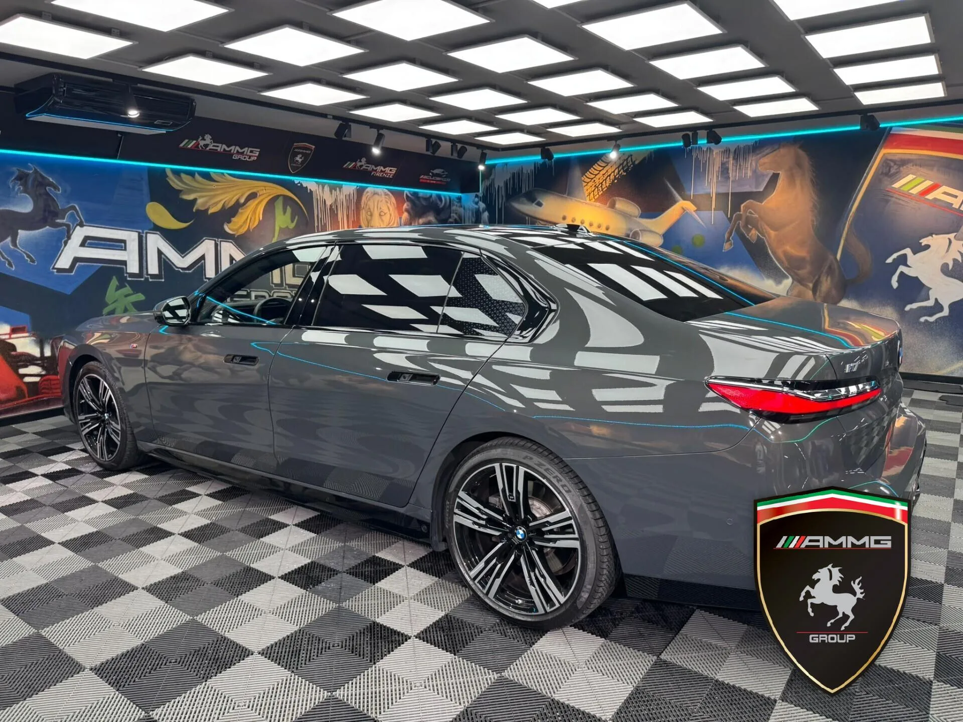 2022 BMW i7 xDrive60 M Sport, 6/15