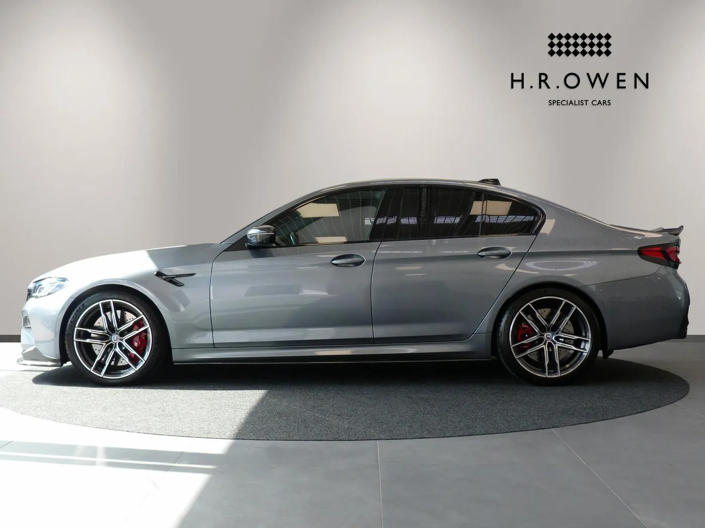 2022 BMW M5 Competition offered by a franchised dealer group in Cheltenham, United Kingdom, photo 6 of 25