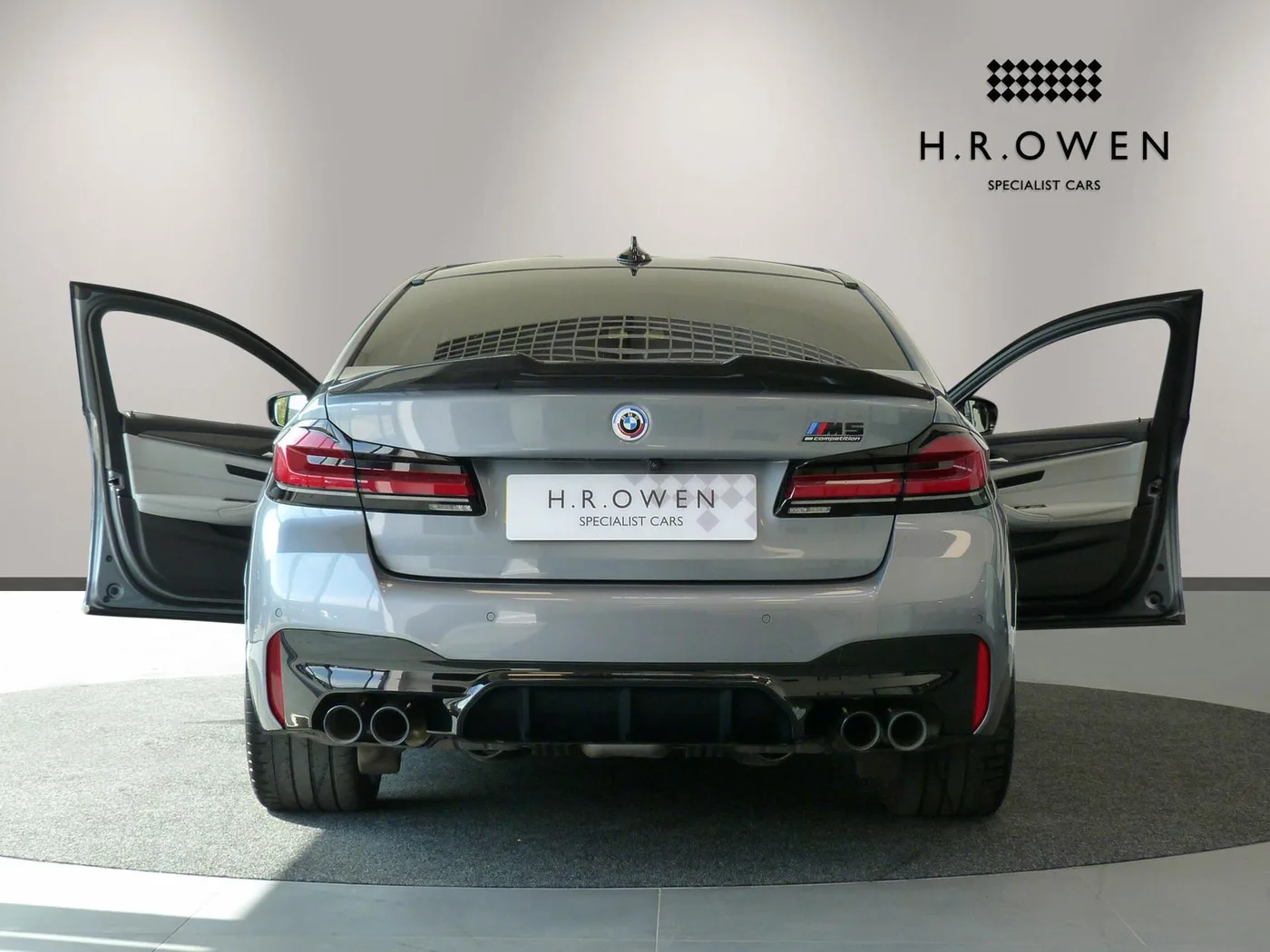 2022 BMW M5 Competition offered by a franchised dealer group in Cheltenham, United Kingdom, photo 12 of 25
