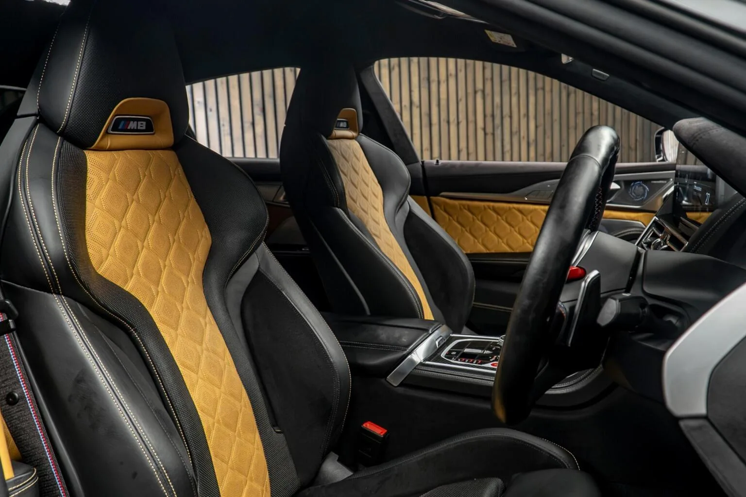 2022 BMW M8 Competition Gran Coupé, 2/30