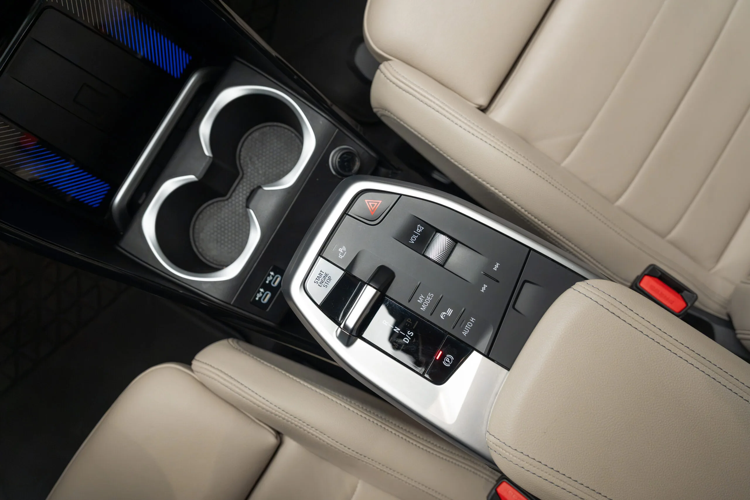2022 BMW X1 xDrive23i, 16/30