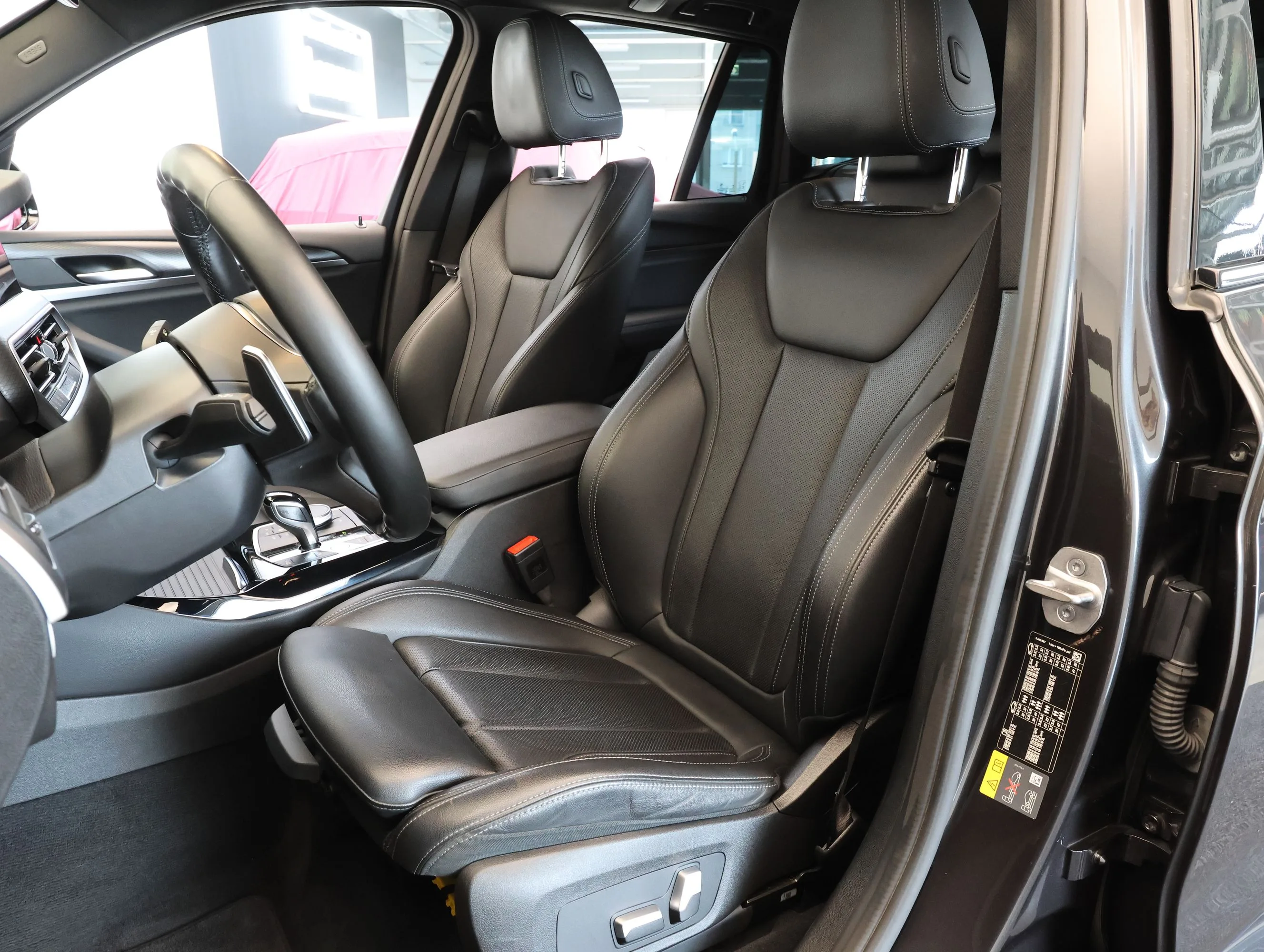 2022 BMW X3 xDrive30e M Sport, 9/23