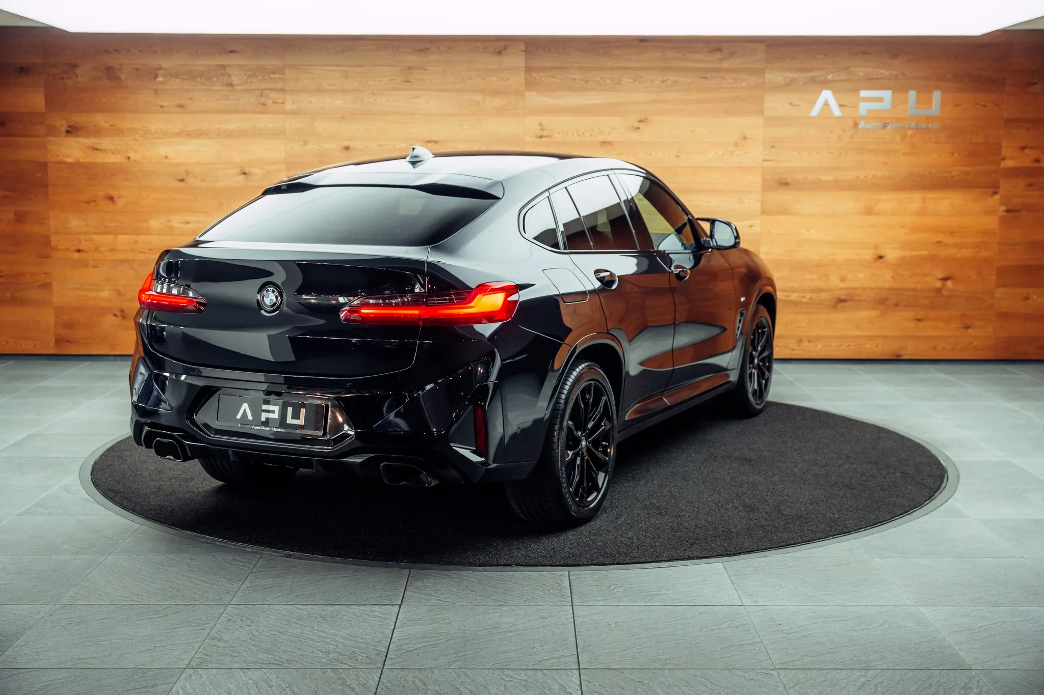 2022 BMW X4 M40i, 2/20
