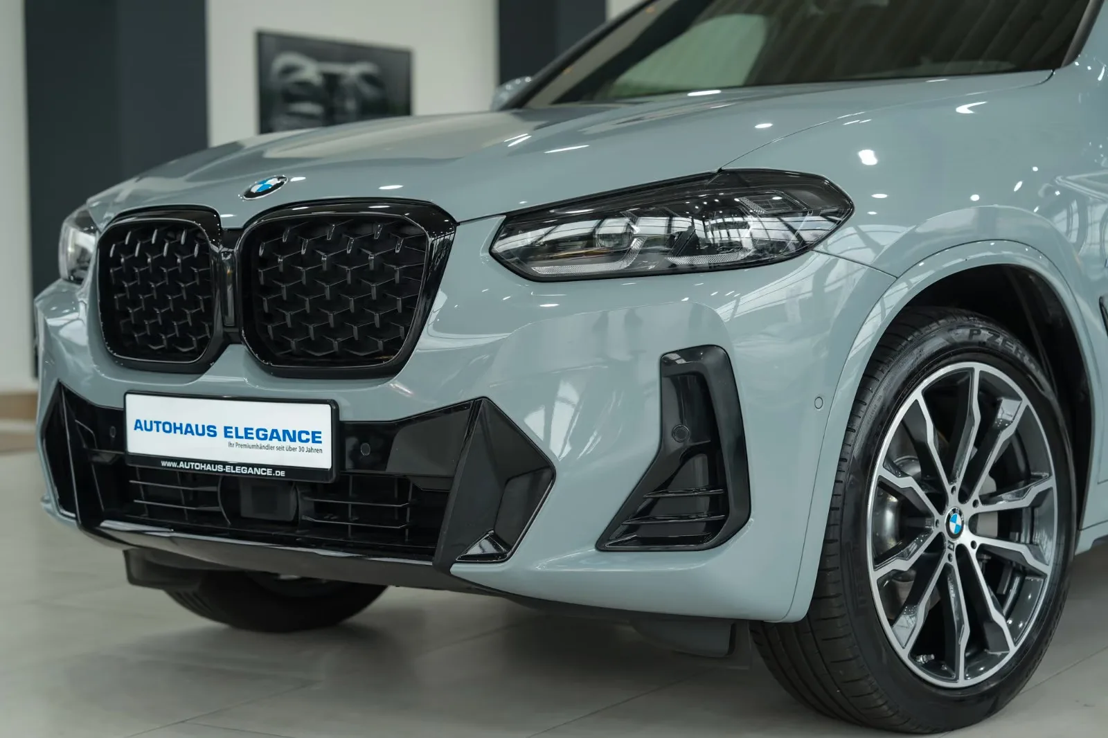 2022 BMW X4 xDrive30i, 9/28