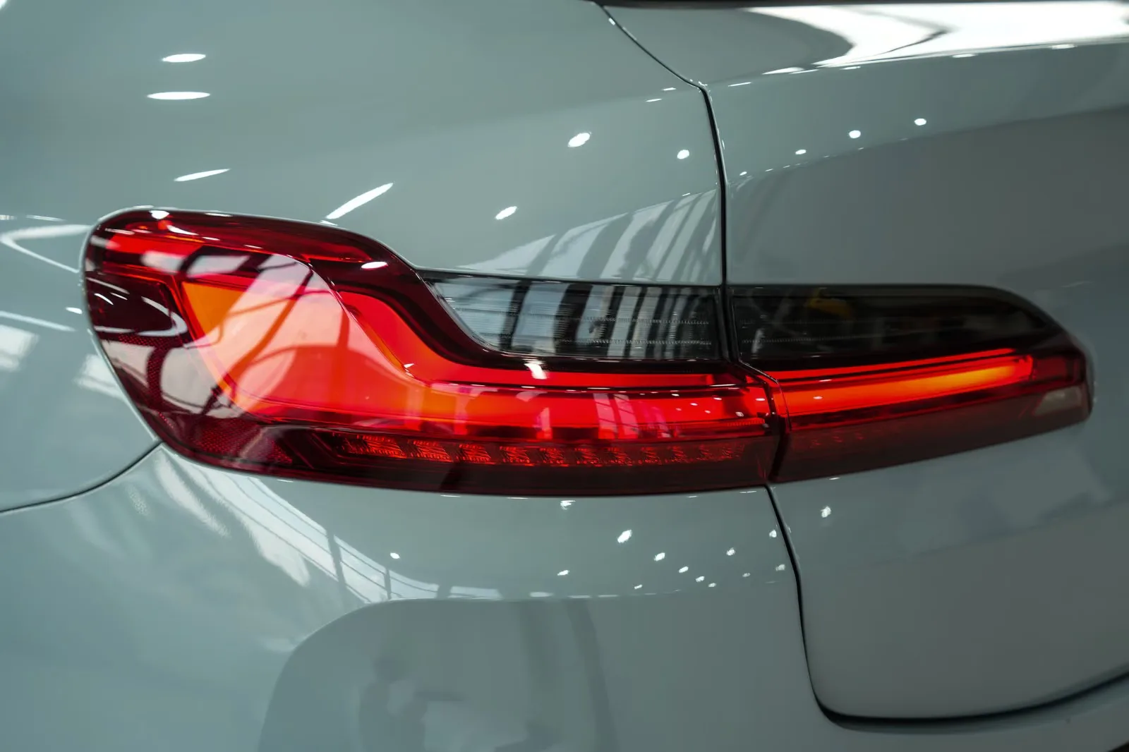 2022 BMW X4 xDrive30i, 11/28