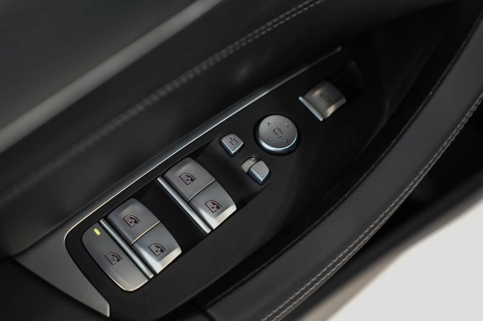 2022 BMW X4 xDrive30i, 26/28
