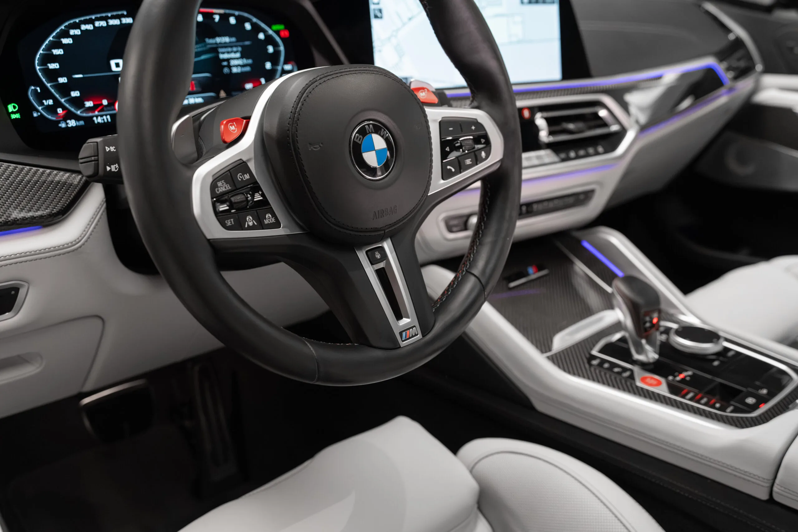 2022 BMW X5 M Competition, 19/30
