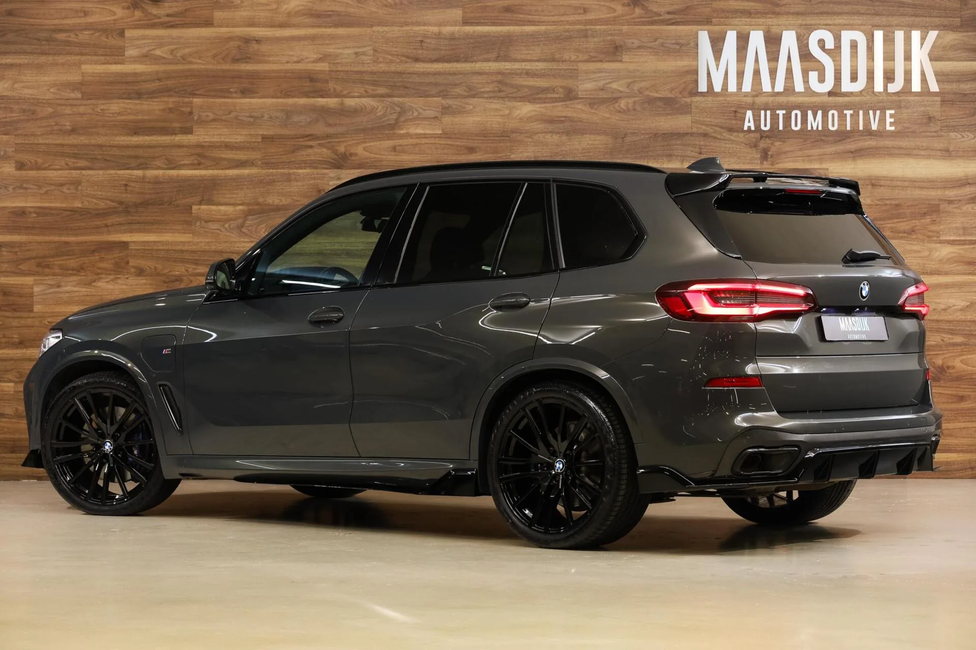 2022 BMW X5 xDrive45e M Sport, 8/30