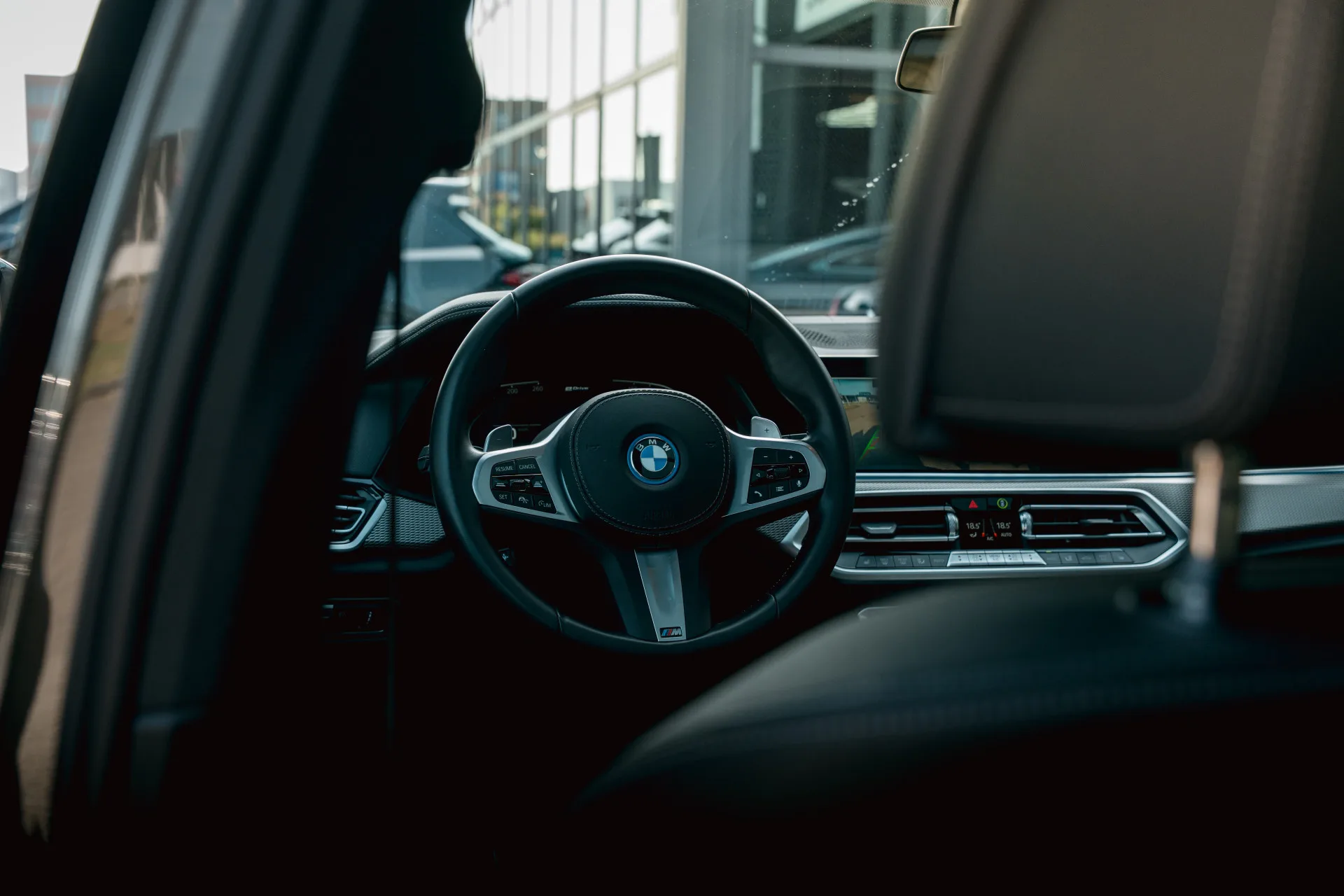 2022 BMW X5 xDrive45e M Sport, 11/30