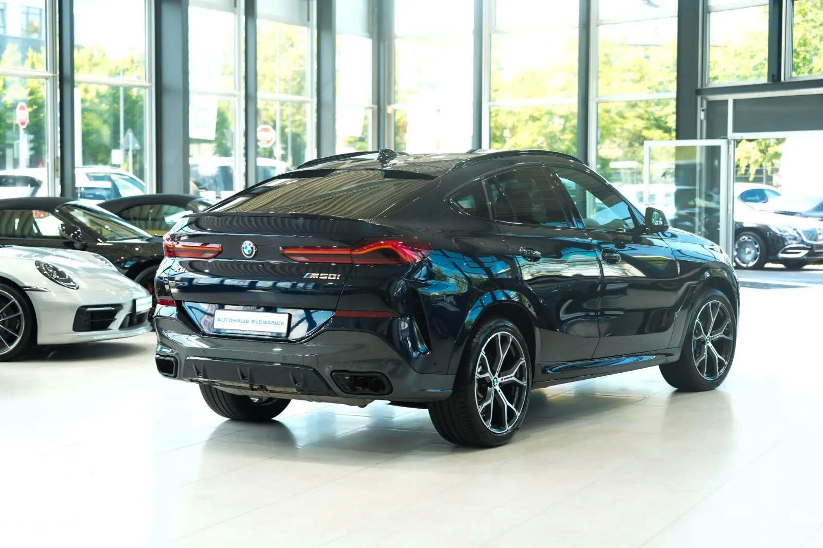 2022 BMW X6 M50i, 2/23