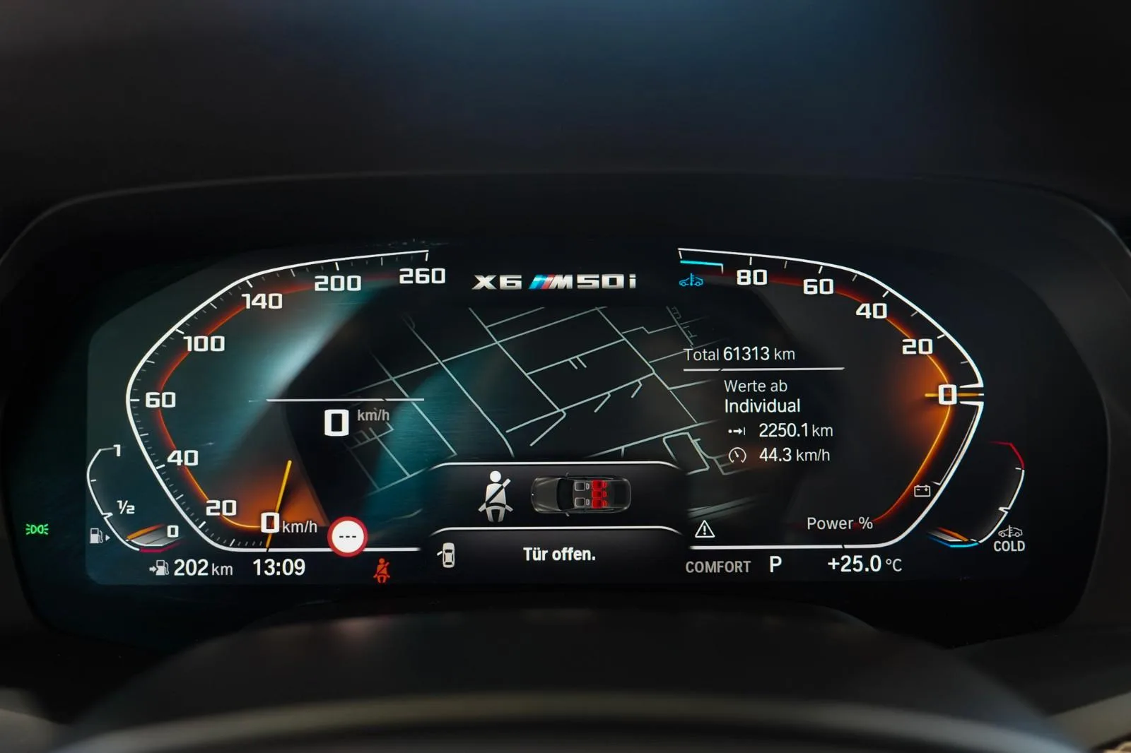 2022 BMW X6 M50i, 16/23