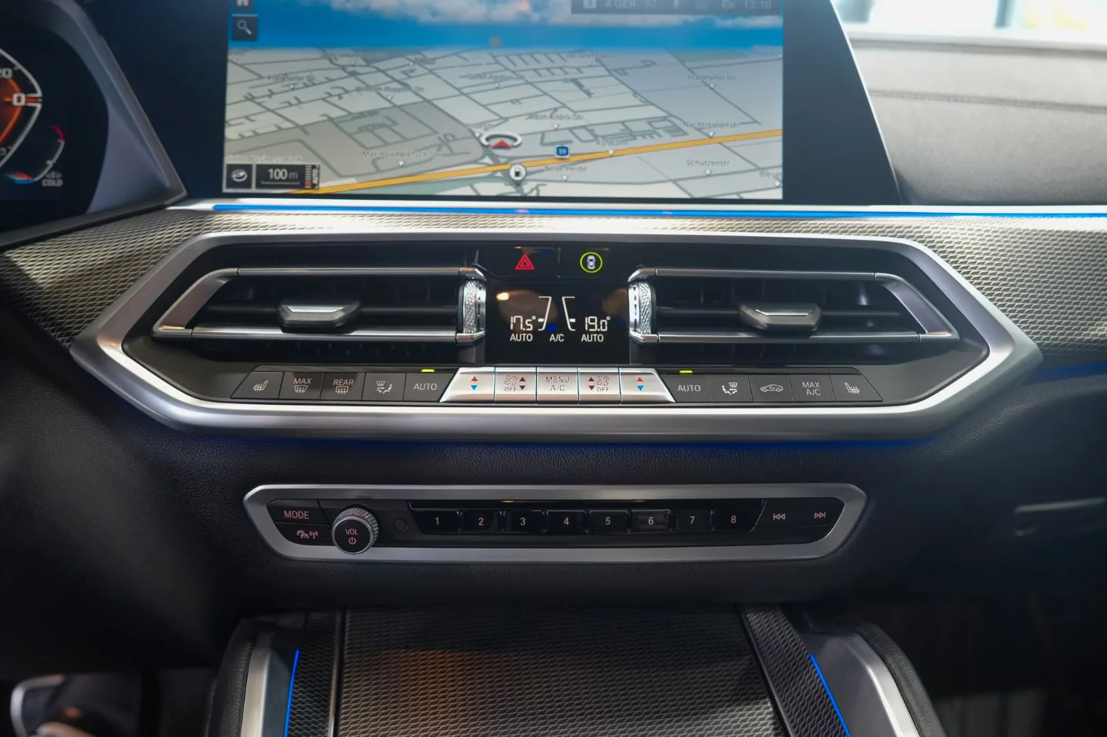 2022 BMW X6 M50i, 19/23